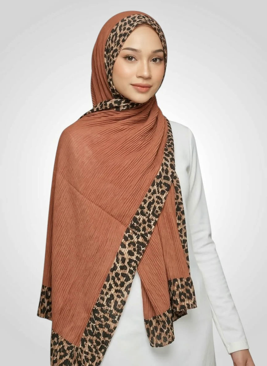 Pleated Border Hijab