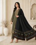 Black Rangrez Border Winter Shawl