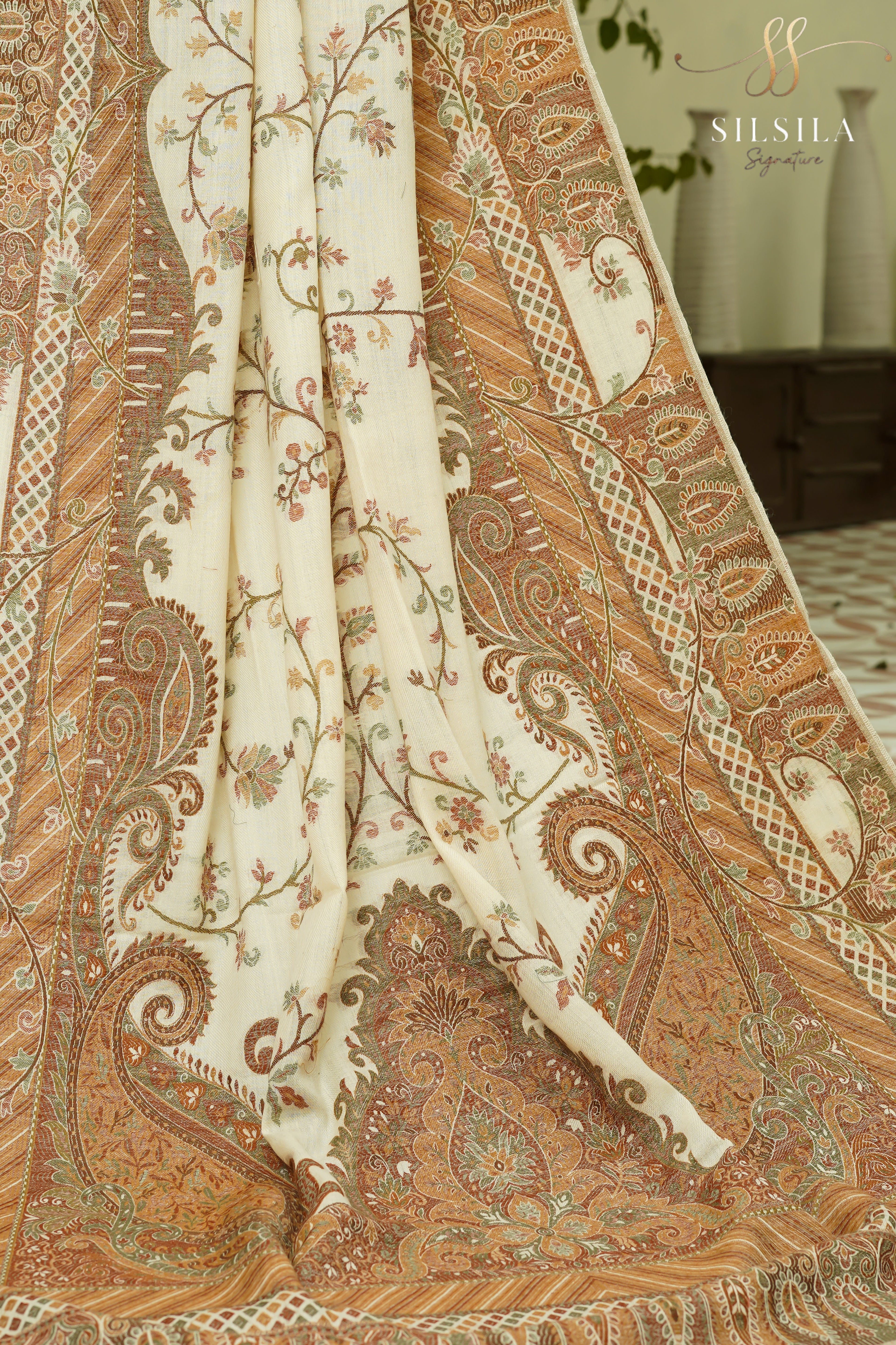 Ivory Paisley Winter Shawl